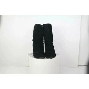 ladies suede coach boots size 38.5